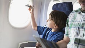 Quy định trẻ em đi máy bay của Thai Airways