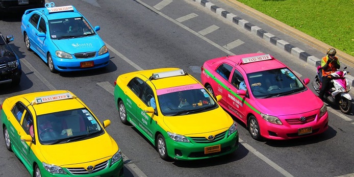 Đi taxi đến Pattaya