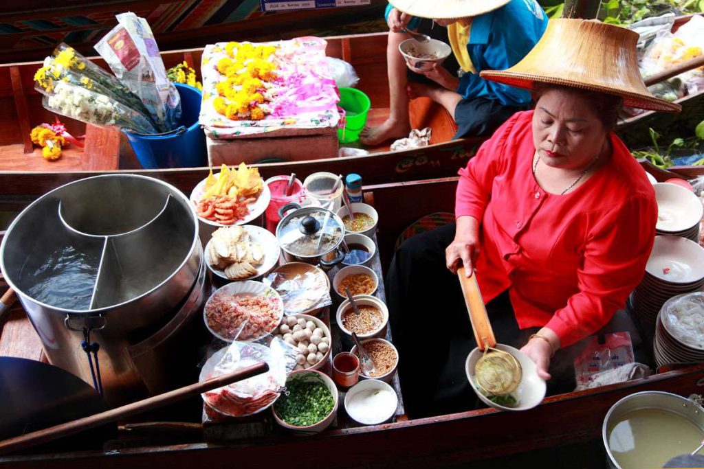 Lễ hội ẩm thực Phuket là sự kiện không thể bỏ qua khi du lịch Thái Lan tháng 10 này