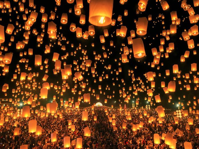 Lễ hội đèn trời Yi Peng là trải nghiệm không thể bỏ qua ở Thái Lan