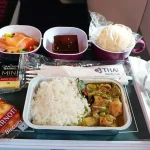 Suất ăn trên chuyến bay Thai Airways