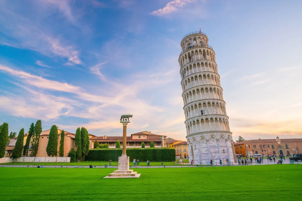 Lịch sử Tháp nghiêng Pisa