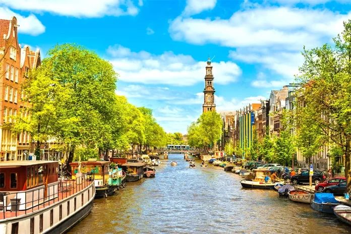 Du ngoạn trên kênh đào Amsterdam