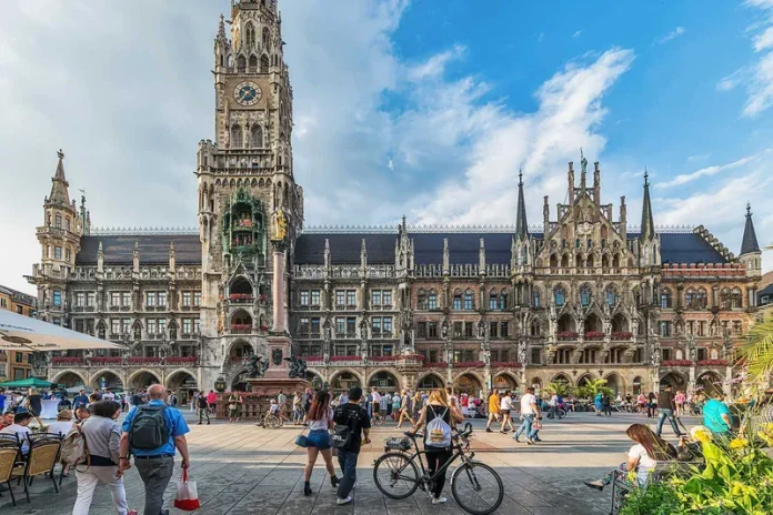 Quảng trường Marienplatz